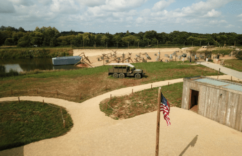 Terrain de paintball plage du débarquement Nantes Aventures